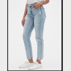 High Rise Distressed Cigarette Jeans Light Wash